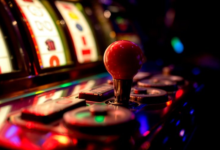 Dashboard promosi agung 4d menampilkan struktur tier cashback mingguan dan penawaran reload